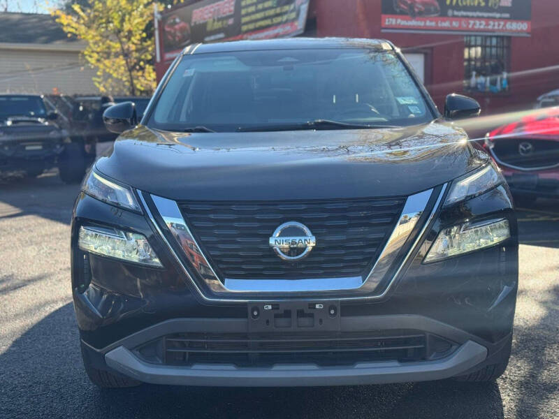 2021 Nissan Rogue SV