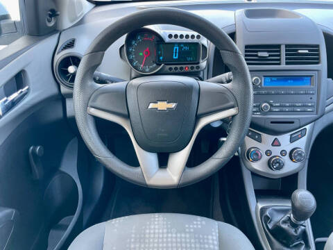 2012 Chevrolet Sonic LS