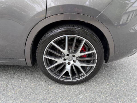 2017 Maserati Levante