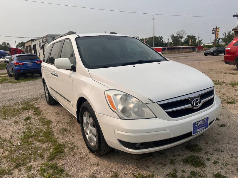 2008 Hyundai Entourage GLS