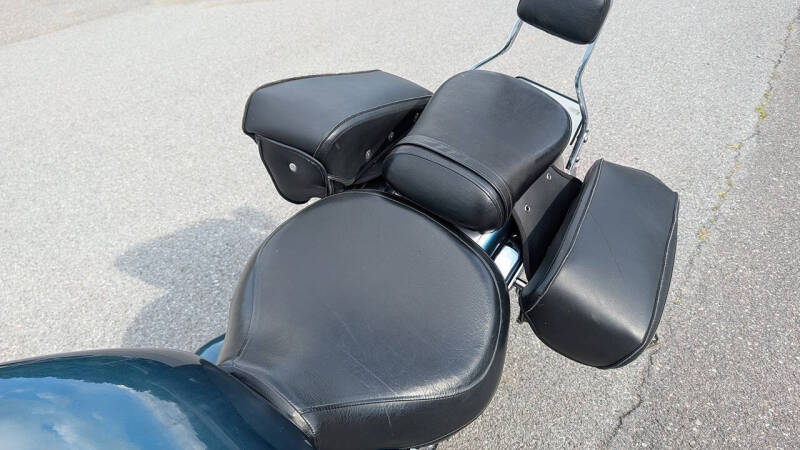 2003 Suzuki VL800