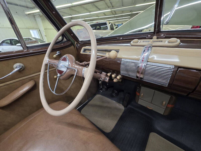 1941 Ford Super Deluxe