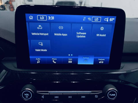 2025 Ford Escape ST-Line Select