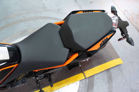 2023 KTM 200 Duke