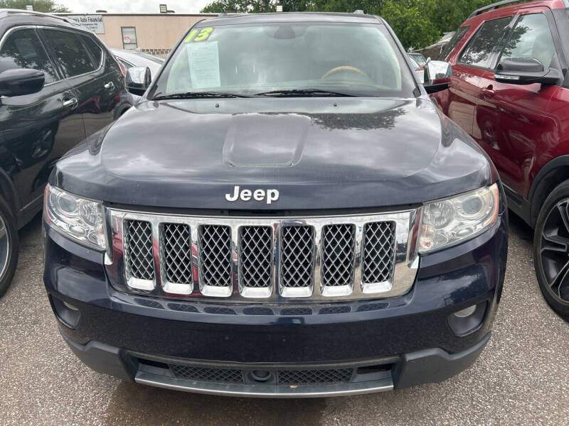 2013 Jeep Grand Cherokee Overland's photo