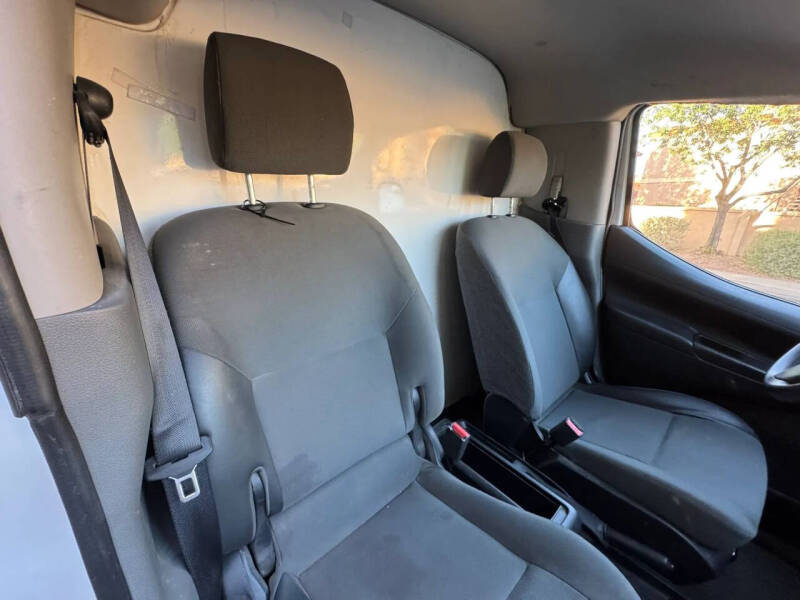 2021 Nissan NV200