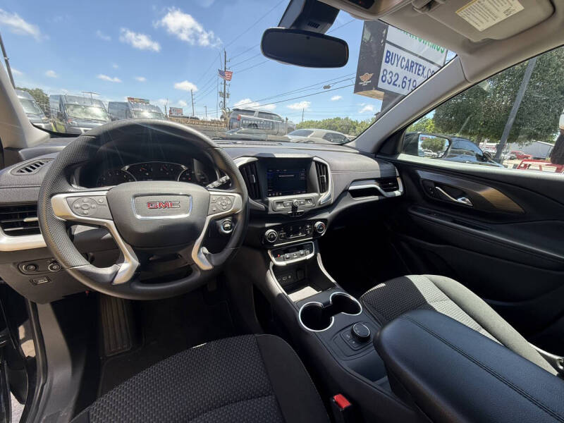 2022 GMC Terrain SLE