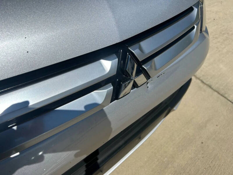 2015 Mitsubishi Outlander SE