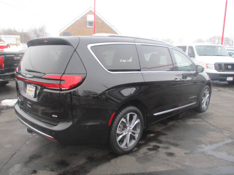 2022 Chrysler Pacifica Pinnacle