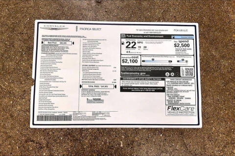 2027 Chrysler Pacifica Select