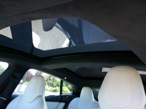 2017 Tesla Model S