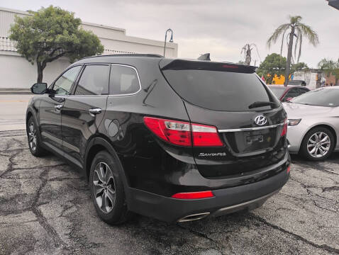 2016 Hyundai Santa Fe SE