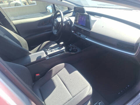 2024 Toyota Prius LE