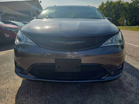 2018 Chrysler Pacifica Touring L Plus