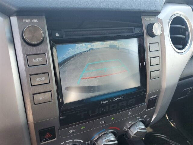 2017 Toyota Tundra SR5