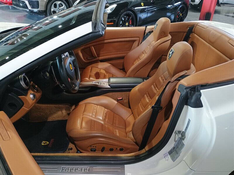 2011 Ferrari California 24