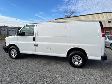 2022 Chevrolet Express 2500