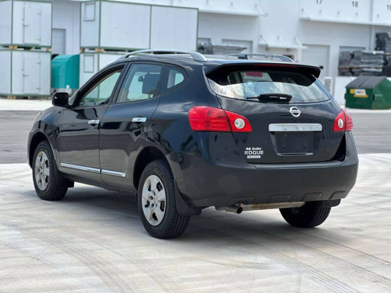 2014 Nissan Rogue Select S