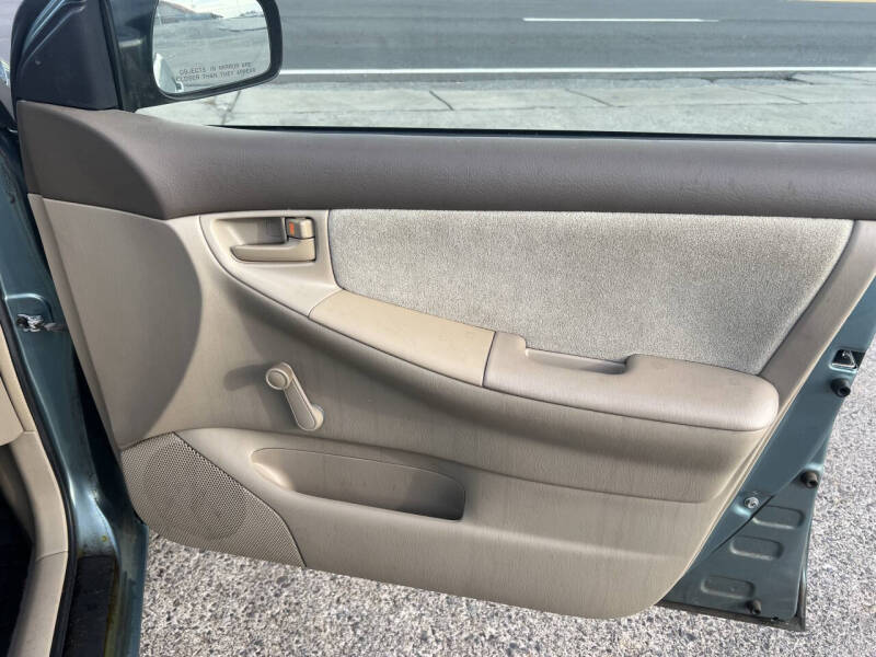 2006 Toyota Corolla CE