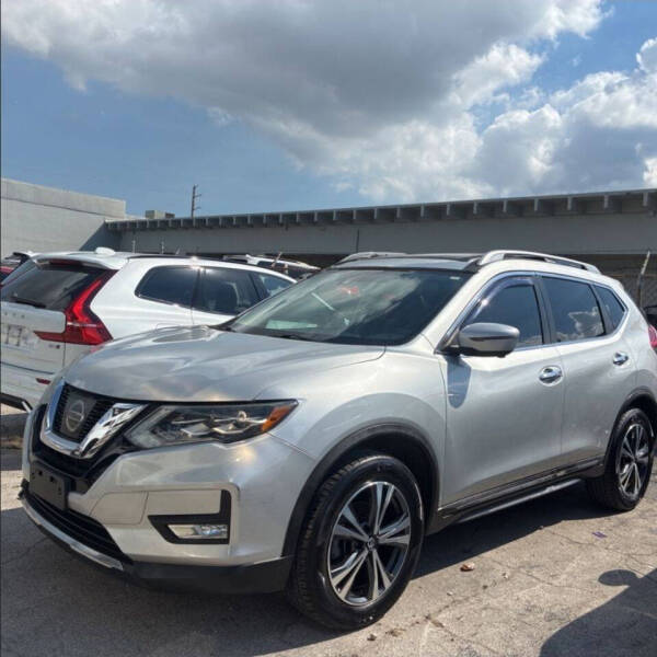 2017 Nissan Rogue SV