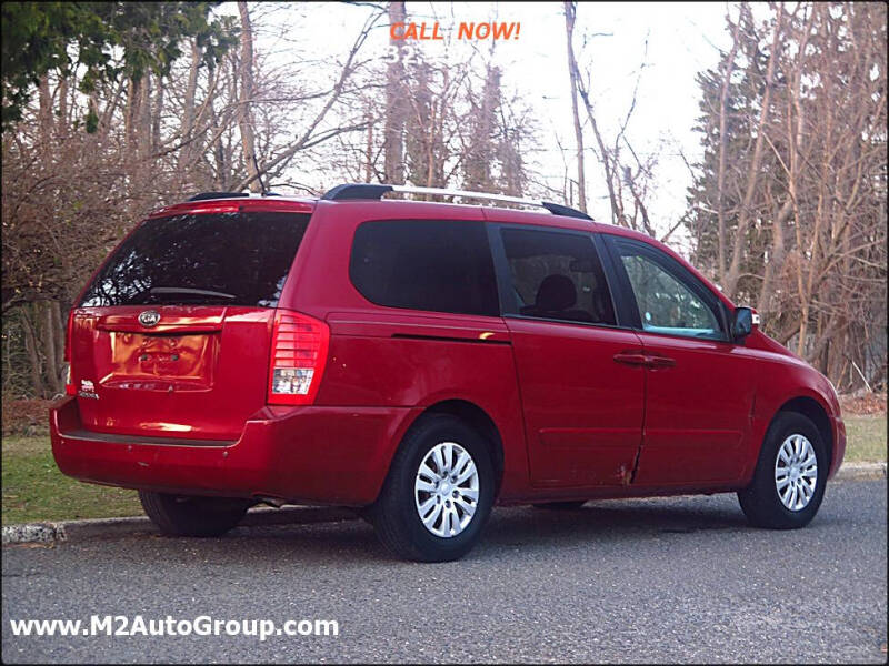 2012 Kia Sedona LX