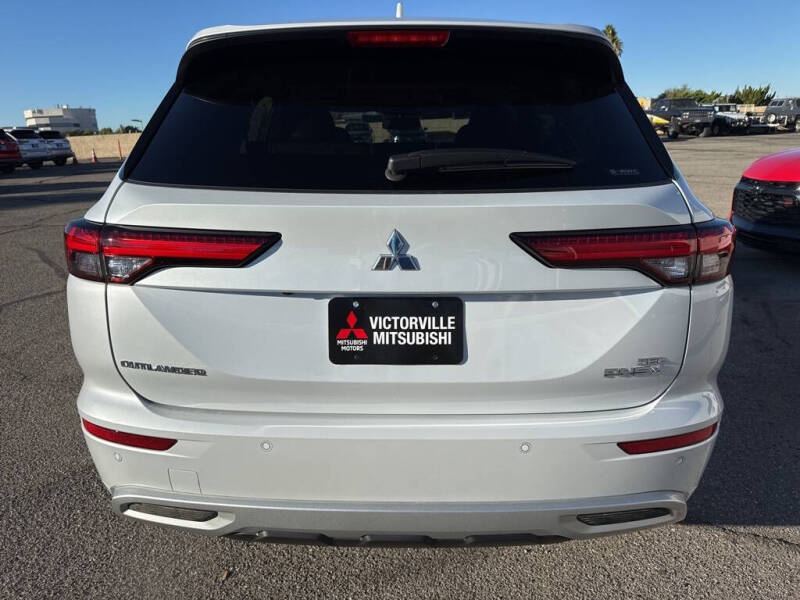 2025 Mitsubishi Outlander PHEV SEL