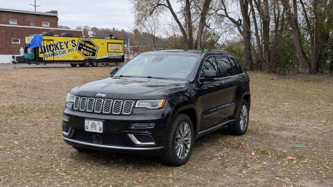 2017 Jeep Grand Cherokee Summit