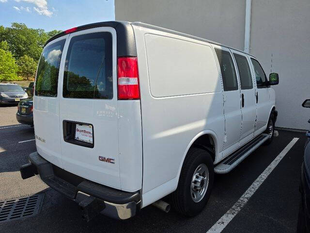 2024 GMC Savana 2500