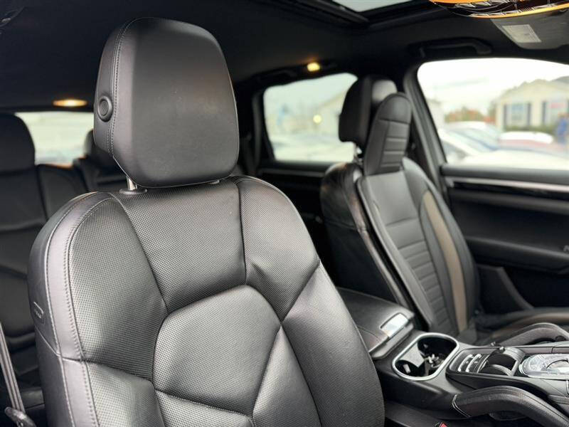 2012 Porsche Cayenne S