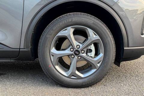 2025 Ford Escape ST-Line Select