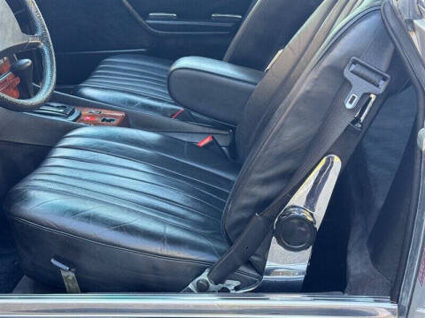 1984 Mercedes-Benz 380-Class 380 SL