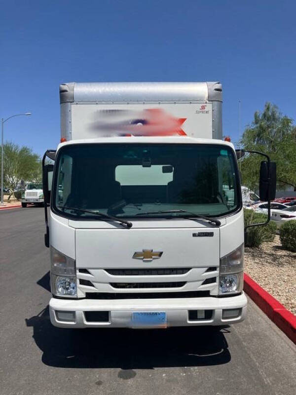 2017 Chevrolet 3500 LCF