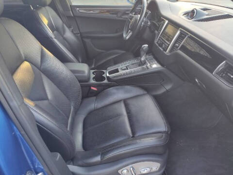 2015 Porsche Macan S