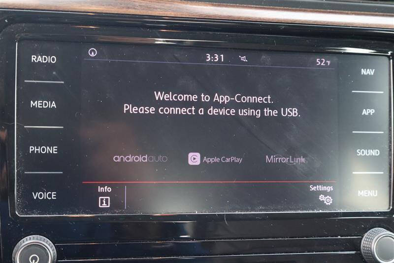 2022 Volkswagen Passat Limited Edition