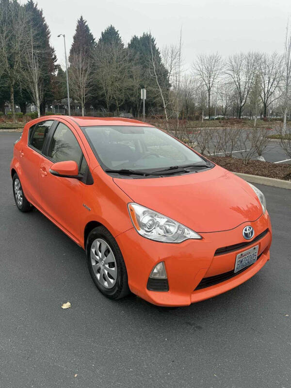 2014 Toyota Prius c One