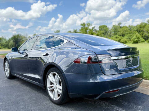 2014 Tesla Model S