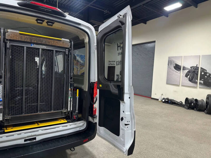 2020 Ford Transit