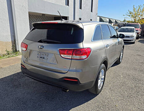 2017 Kia Sorento L