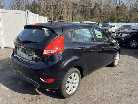 2011 Ford Fiesta SE