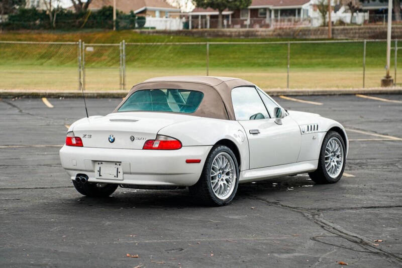 2001 BMW Z3 3.0i