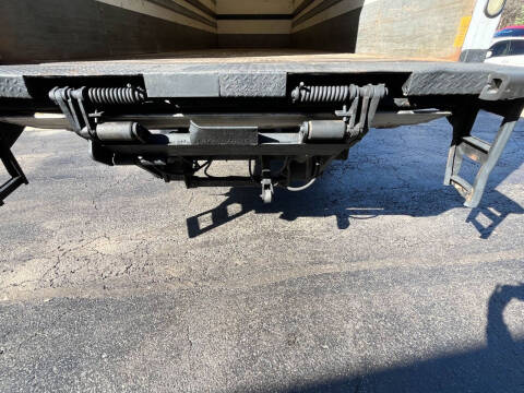 2015 Freightliner M2 106