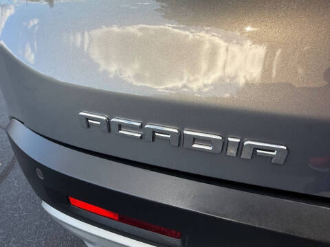 2019 GMC Acadia SLT-1