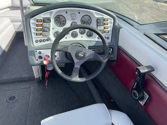 1993 Crownline 18FT