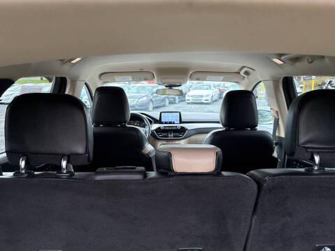 2020 Ford Escape SEL