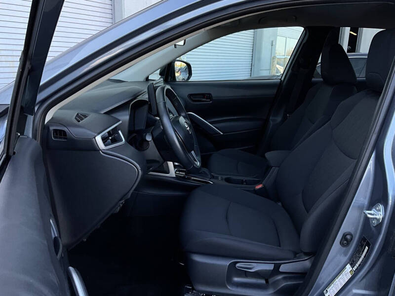 2025 Toyota Corolla Cross LE