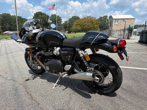 2024 Triumph Thruxton
