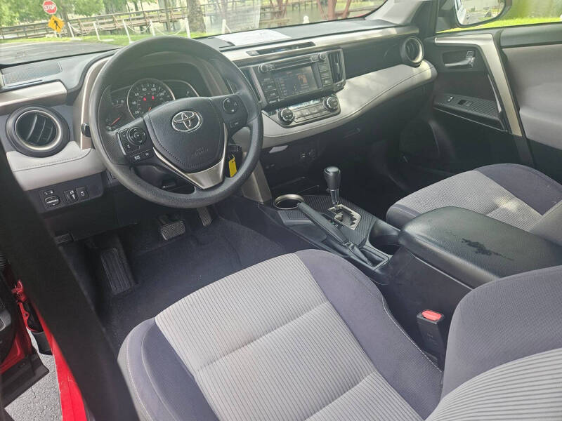 2015 Toyota RAV4 XLE