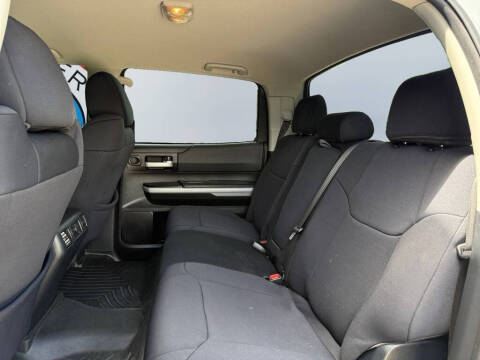 2019 Toyota Tundra SR5