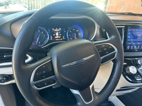 2017 Chrysler Pacifica