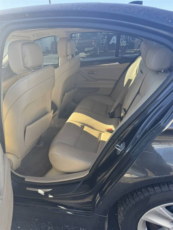 2013 BMW 5 Series 528i xDrive